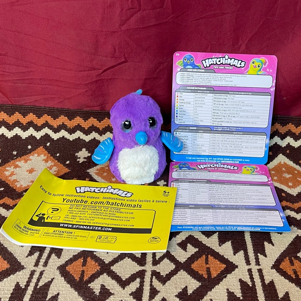 Spin Master Draggle Hatchimal Purple with Blue Wings Electronic Interactive Toy